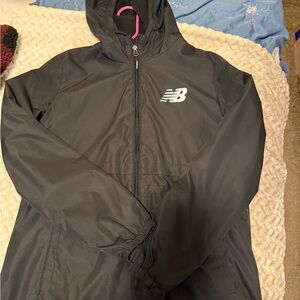 New Balance Lightweight Jacket Women’s Small
